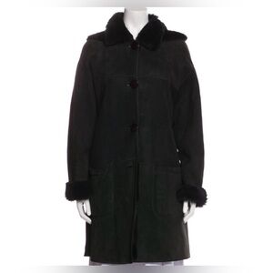 Giotti Firenze black suede shearling Coat button closure